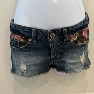 Mossimo Ltd Denim shorts with Floral Accents -  size 1
